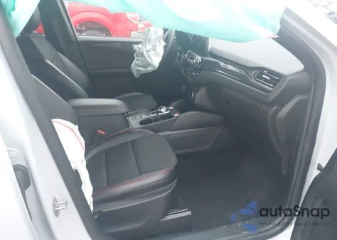 2025 Ford Escape St-Line z USA, uszkodzony, nr VIN 1FMCU0MN8SUB33748